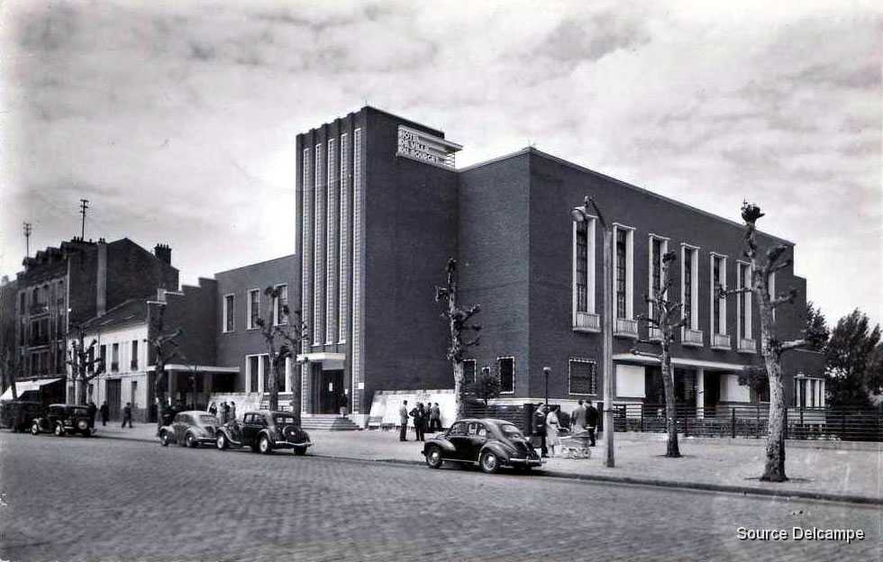 93 Le Bourget Hotel de Ville.jpg